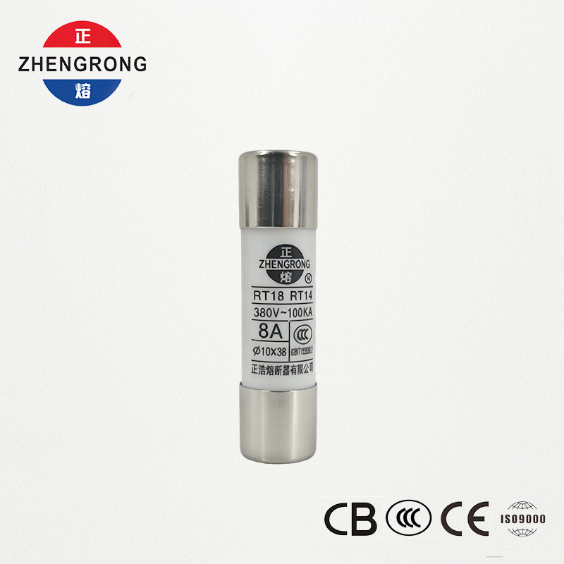 Fusibili 10*38 R015 8A 500V