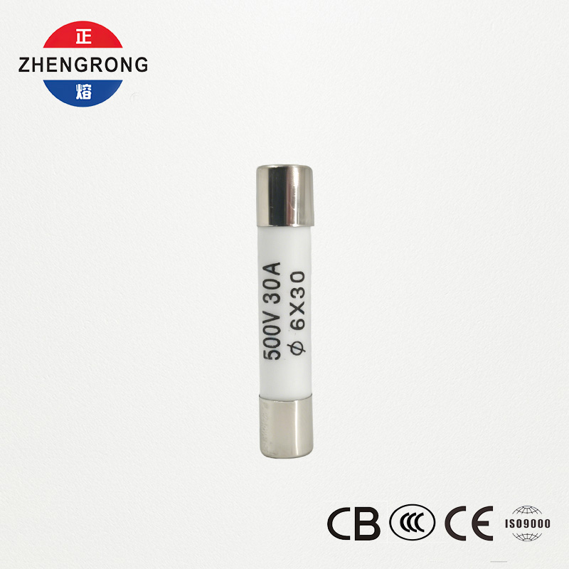 Fusibili R058 6*30mm di alta qualità 30A per distributori internazionali